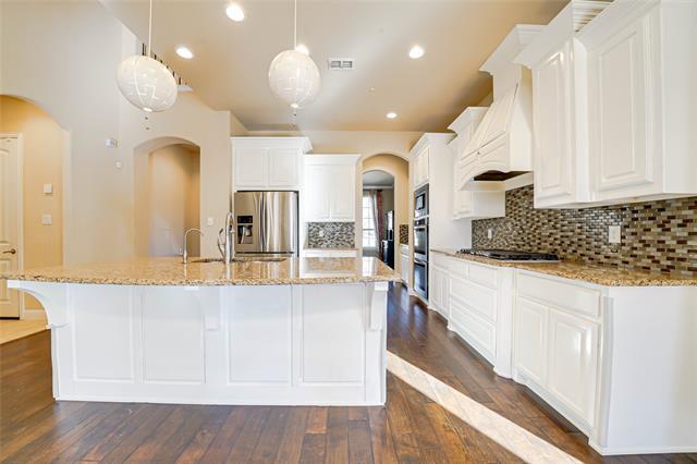 Building Photo - 6844 Westbury Dr