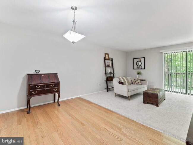 Building Photo - 8956 Skyrock Ct