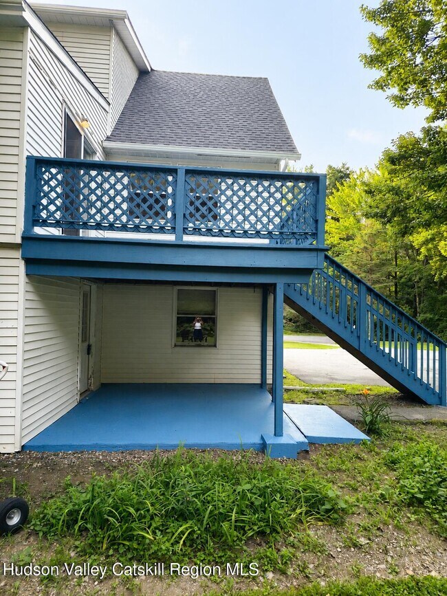 Building Photo - 133 N Smith Rd