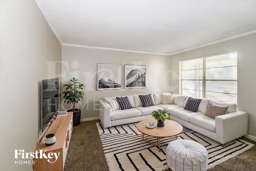 Building Photo - 1620 Hester Rd