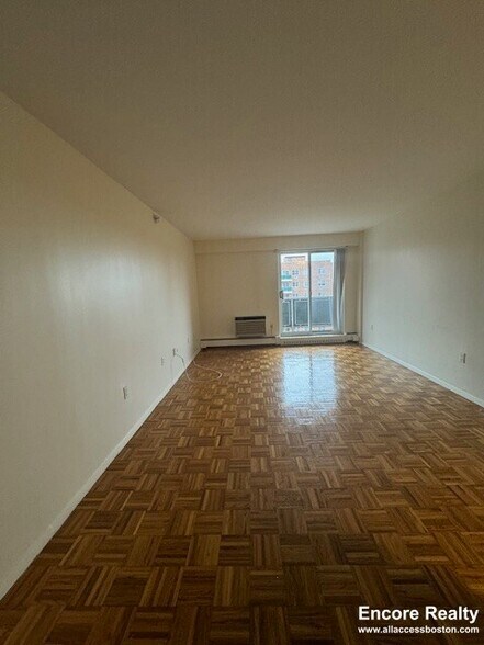 Building Photo - 175 Freeman St