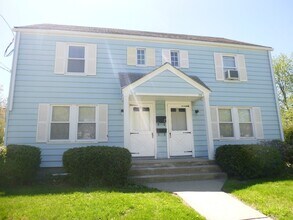 Building Photo - 130 Uncatena Ave