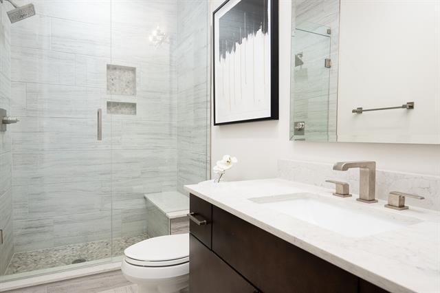 Building Photo - 2934 N Hall St