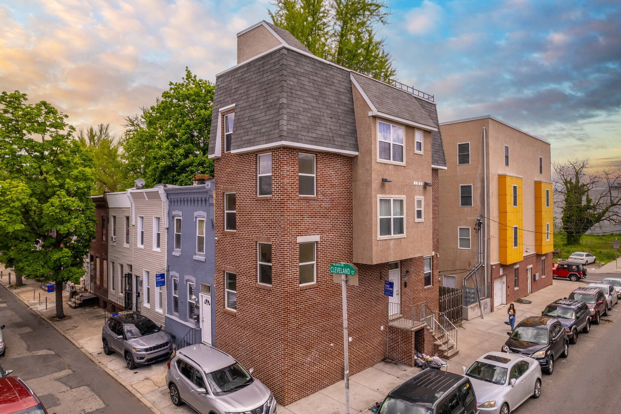 Building Photo - 2001 N Cleveland St