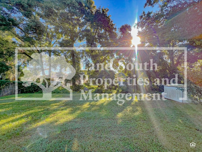 Building Photo - 5638 Cherry Tree Dr