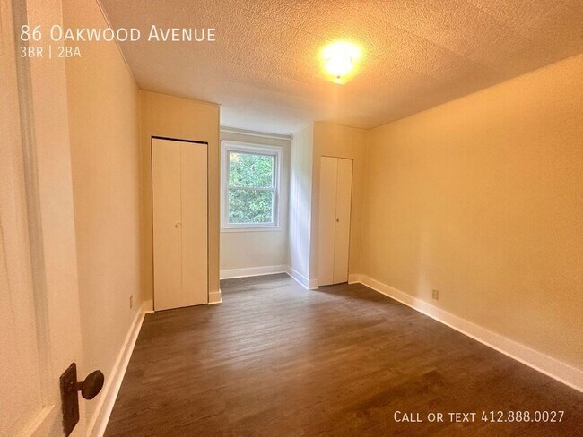 Building Photo - 86 Oakwood Ave