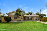 Building Photo - 1019 Winstonian Way St