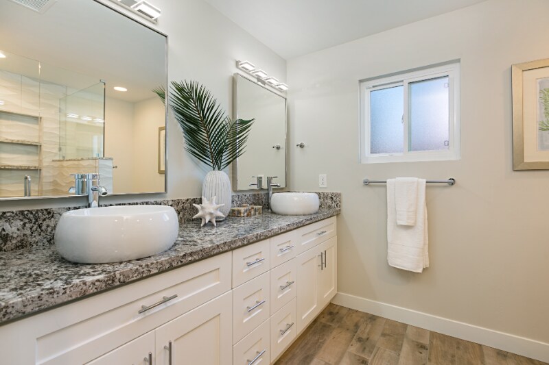 Building Photo - 2148 Glasgow Ave