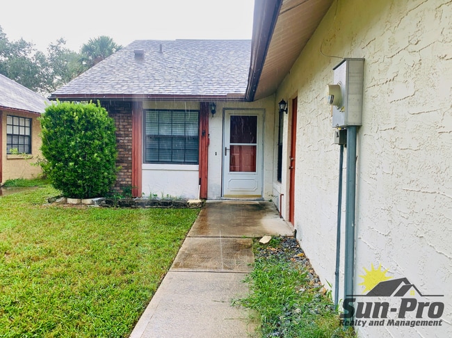 Building Photo - 1010 Stonybrook Cir