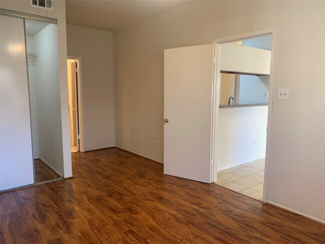 Building Photo - 2710 Grants Lake Blvd