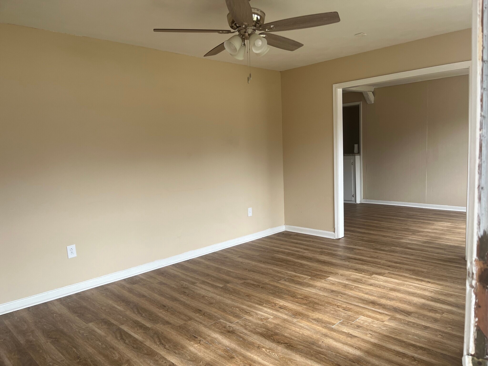 Building Photo - 3279 Ohara Dr S