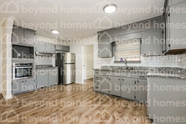 Building Photo - Move-In Ready 3-Bedroom Home in Sherwood!