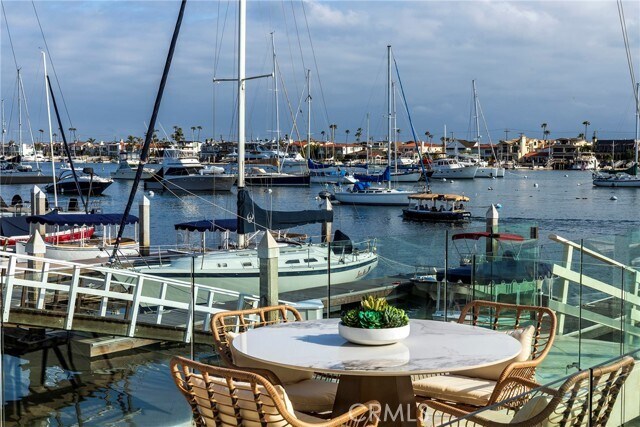 Building Photo - 517 Via Lido Soud