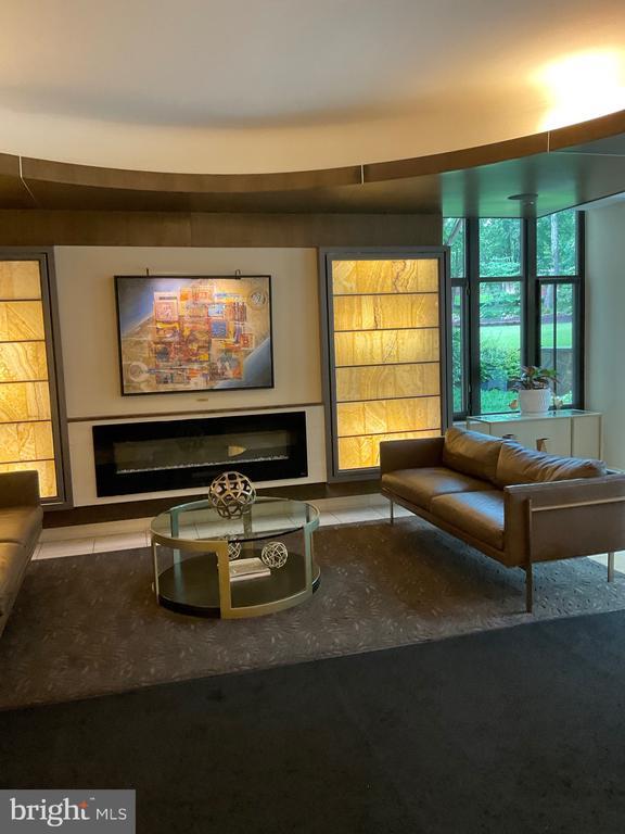 Building Photo - 4301 Military Rd NW