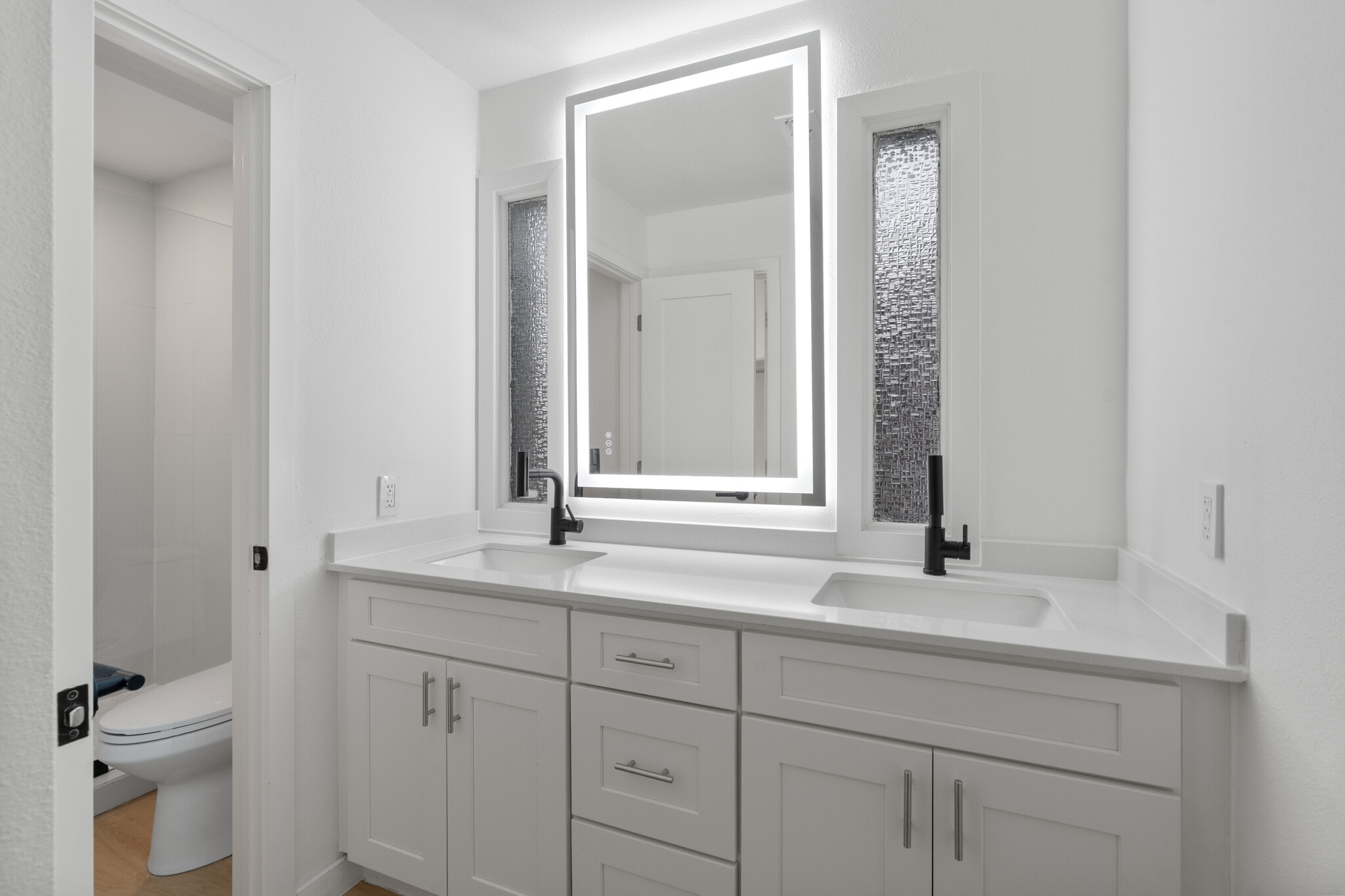 Building Photo - 6213 N 17th St