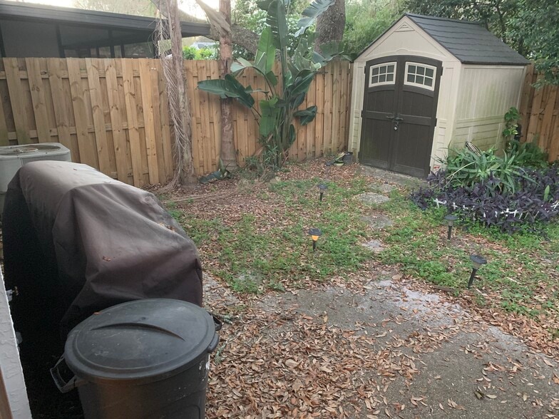 Private Backyard - 13004 Purdue Pl