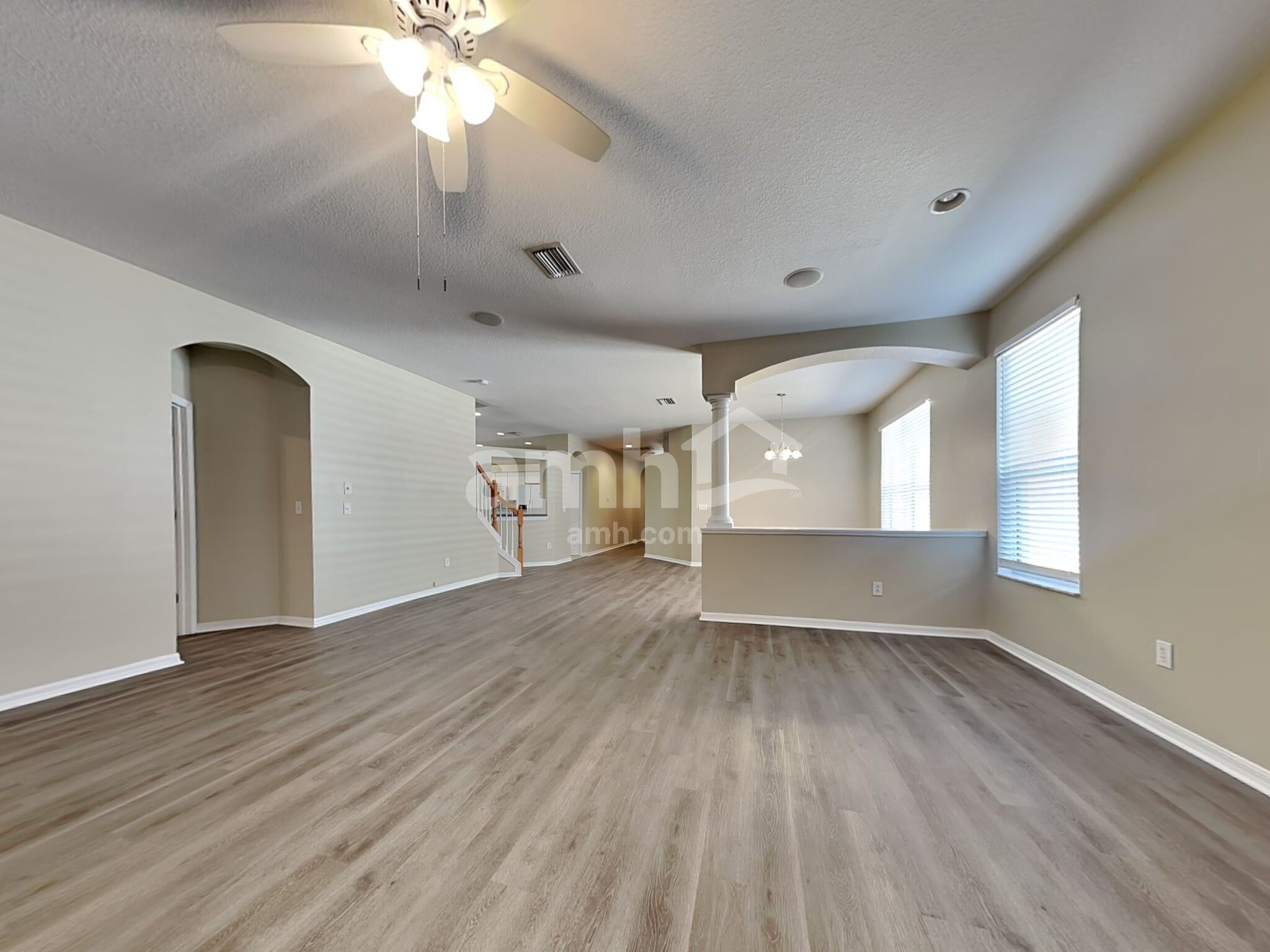 Building Photo - 5018 Sky Blue Dr