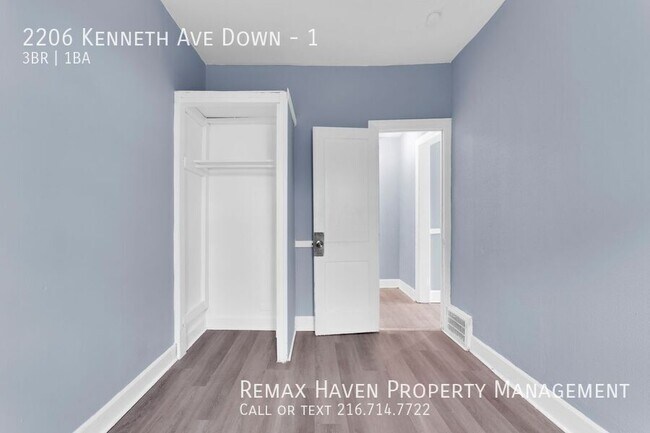 Building Photo - 2206 Kenneth Ave