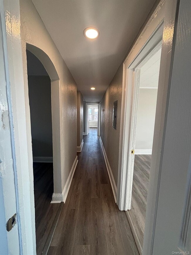 Building Photo - 127 E Chester St