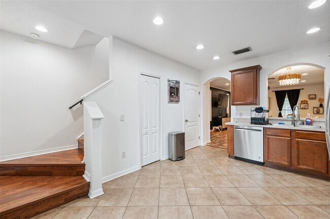 Building Photo - 12224 Foxmoor Peak Dr