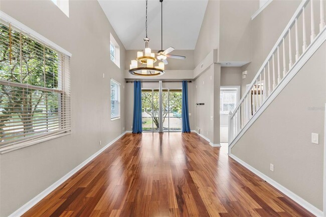 Building Photo - 3372 Covered Bridge Dr E