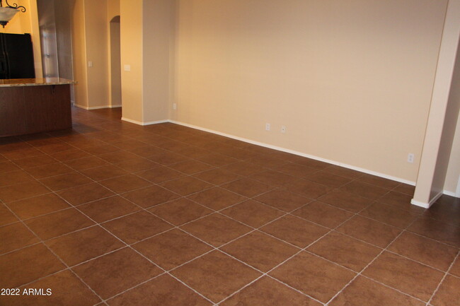Building Photo - 12026 W Melinda Ln