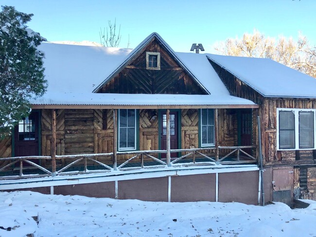 Primary Photo - Renovated 2-Bedroom Standalone Home