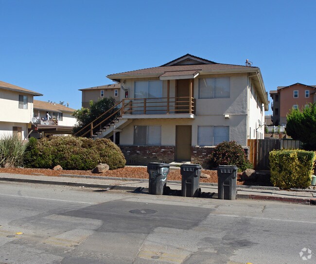 Building Photo - 300 Pennsylvania Dr