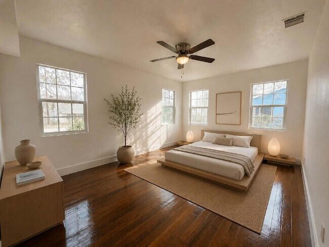 Building Photo - 4611 Milburn Ln