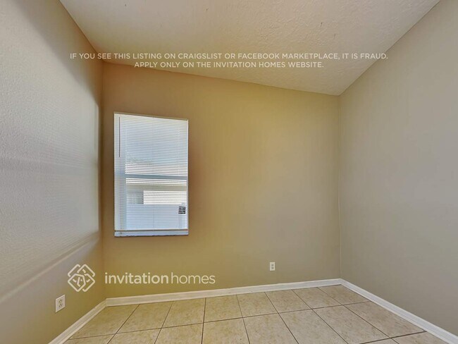 Building Photo - 1922 Raven Manor Dr