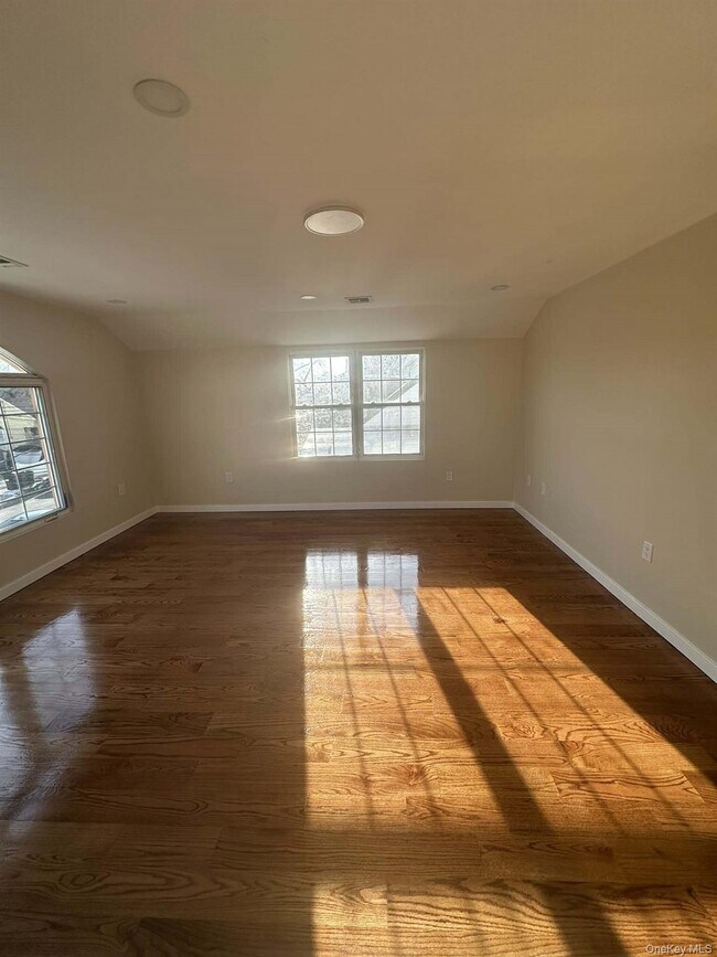 Building Photo - 134-14 159th St