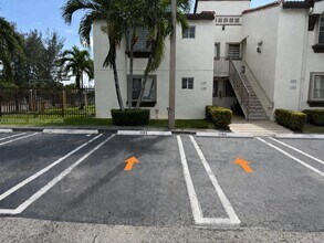 Building Photo - 1195 NW 125th Ct