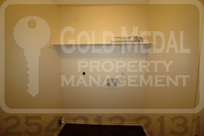 Building Photo - 4410 Alan Kent Dr