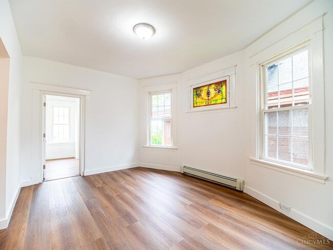 Building Photo - 2408 Highland Ave