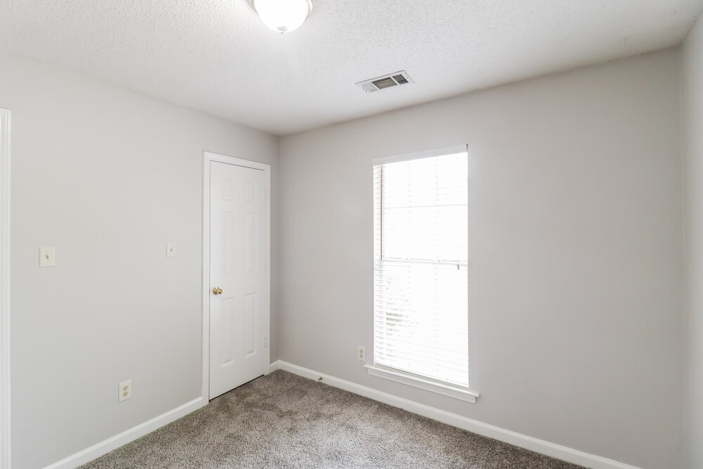 Building Photo - 9309 Garden Woods Cove