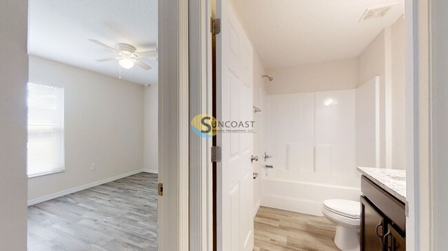 Building Photo - 13656 SW 61st Cir