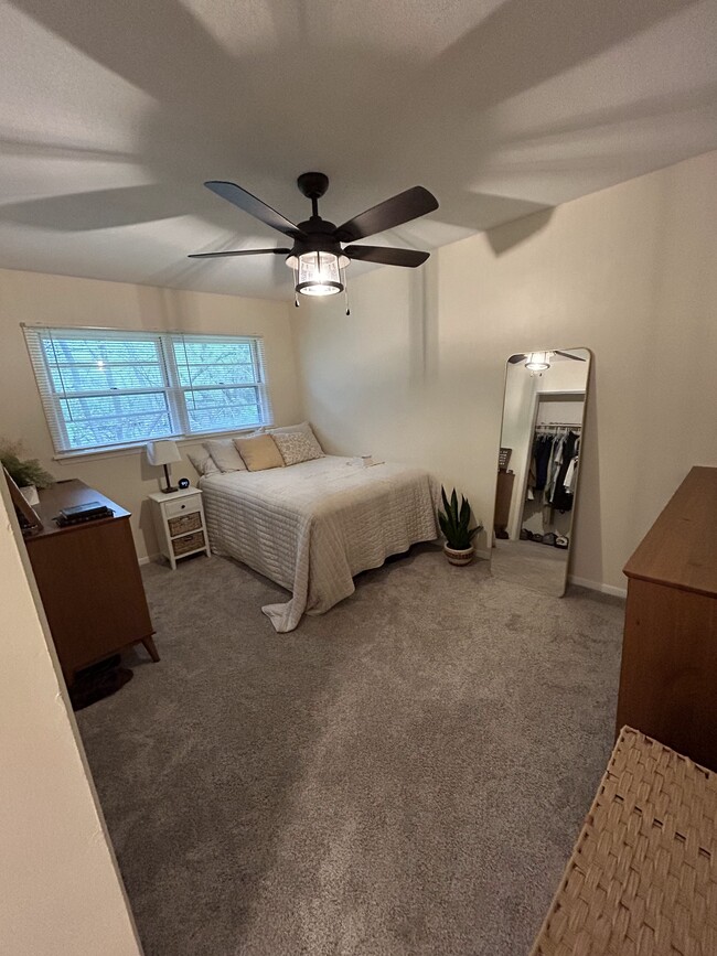 Bedroom 2 - Upstairs - 3827 Johnson St NE