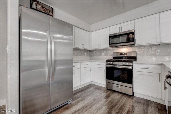 Building Photo - 7905 Idledale Ct