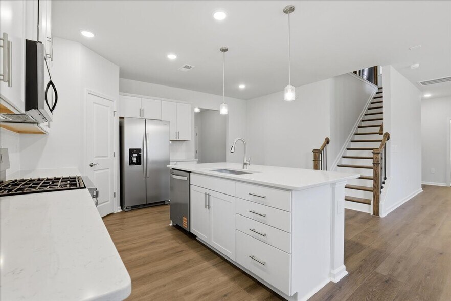 Building Photo - 513 Prestonfield Wy