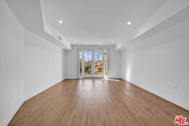 Building Photo - 4114 Vantage Ave