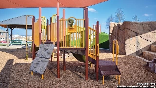 Building Photo - 13806 Vly Patch