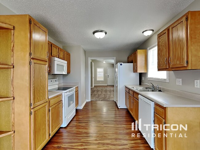 Building Photo - 5103 Sandy Forge Dr