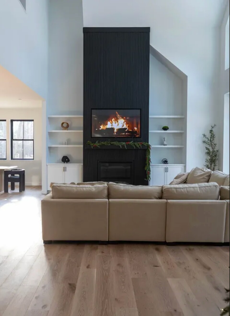 Building Photo - 171 High Winds Dr