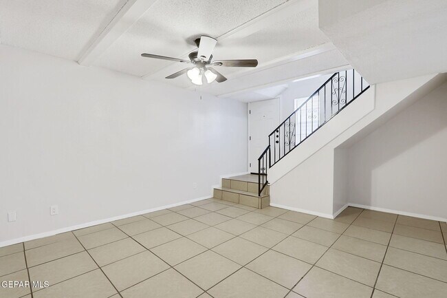 Building Photo - 11100 Vista Lago Pl