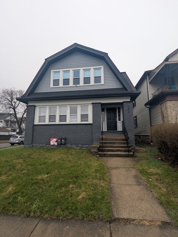 Primary Photo - 253 Tacoma Ave