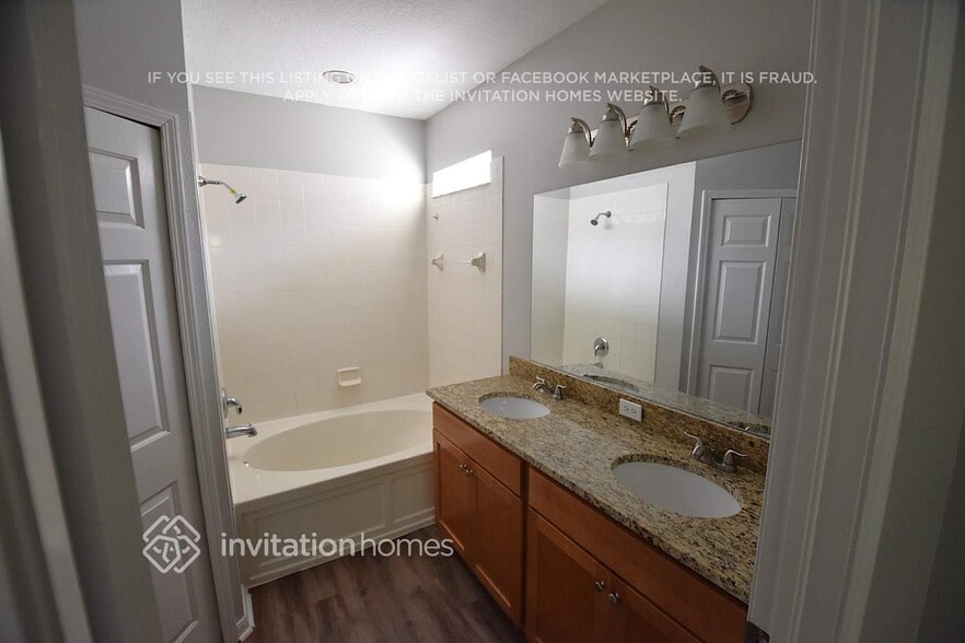 Building Photo - 6649 Cambridge Park Dr