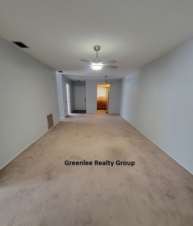 Building Photo - 2 Bed/2 Bath Condo in 55+ Community – Pool...