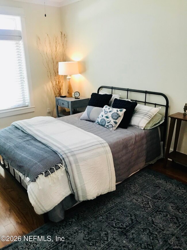 Building Photo - 359 Ahern St