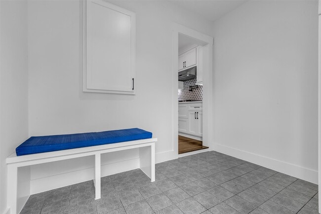 Building Photo - 2611 Ruth St