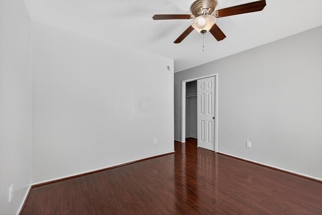 Building Photo - 2202 Laurel Branch Way